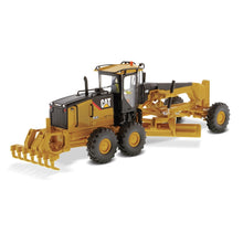 Load image into Gallery viewer, CAT 1:50 14M Motor Grader Core Classic Edition
