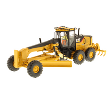 Load image into Gallery viewer, CAT 1:50 14M Motor Grader Core Classic Edition
